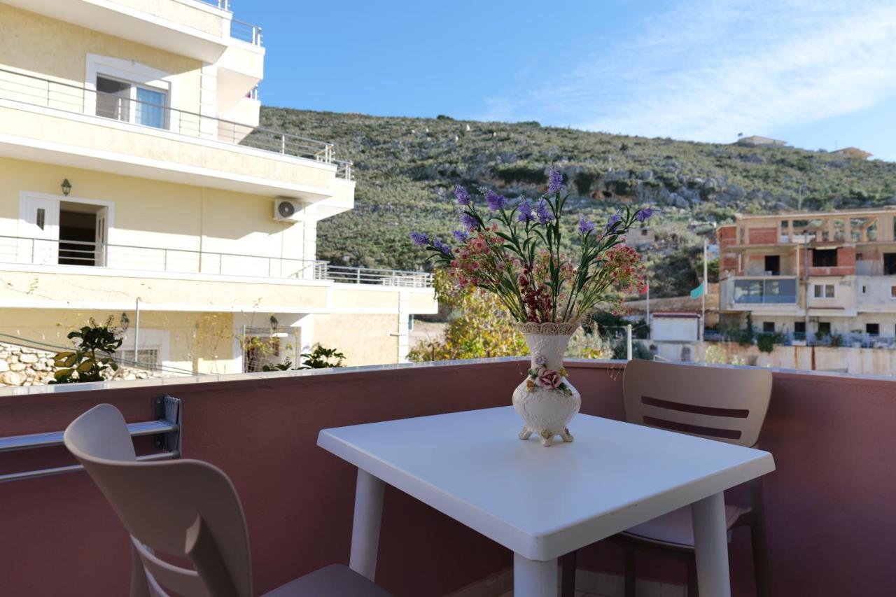 Pink Holiday Sarandë Exteriér fotografie